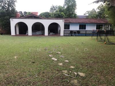 For Sale - WIDE FRONTAGE!! IDEAL PLOT!