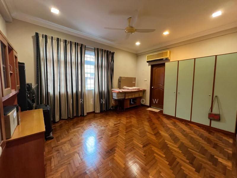 Detached House for sale, Galistan Avenue, Dairy Farm / Bukit Panjang / Choa Chu Kang, 7 Bedrooms, 4,800 sqft, Detached House For Sale, by Irene Low, 60151652 - Level 2- Bedroom 2 - PropertyGuru.com.sg