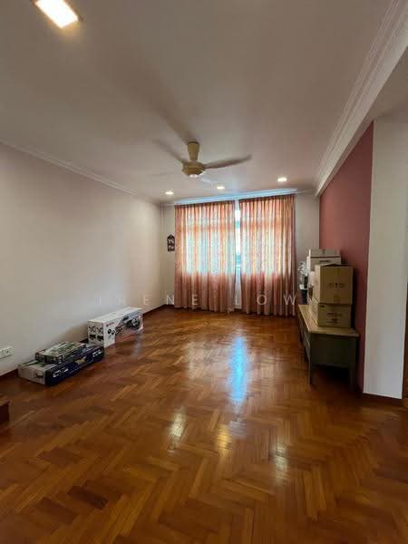 Detached House for sale, Galistan Avenue, Dairy Farm / Bukit Panjang / Choa Chu Kang, 7 Bedrooms, 4,800 sqft, Detached House For Sale, by Irene Low, 60151652 - Level 2- Bedroom 3 - PropertyGuru.com.sg