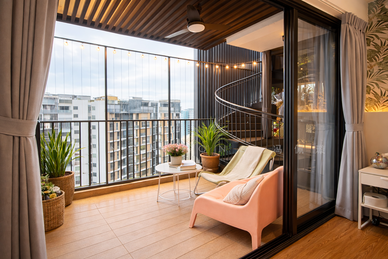 CHEAP Rare Well-Renovated Luxury Penthouse in D19, Selling Below Valuation! Serious Seller!, , 3 Bedrooms, 2,050 sqft, Condominium For Sale, by Amanda Fong 冯佩璇, 60151754 - Balcony - PropertyGuru.com.sg