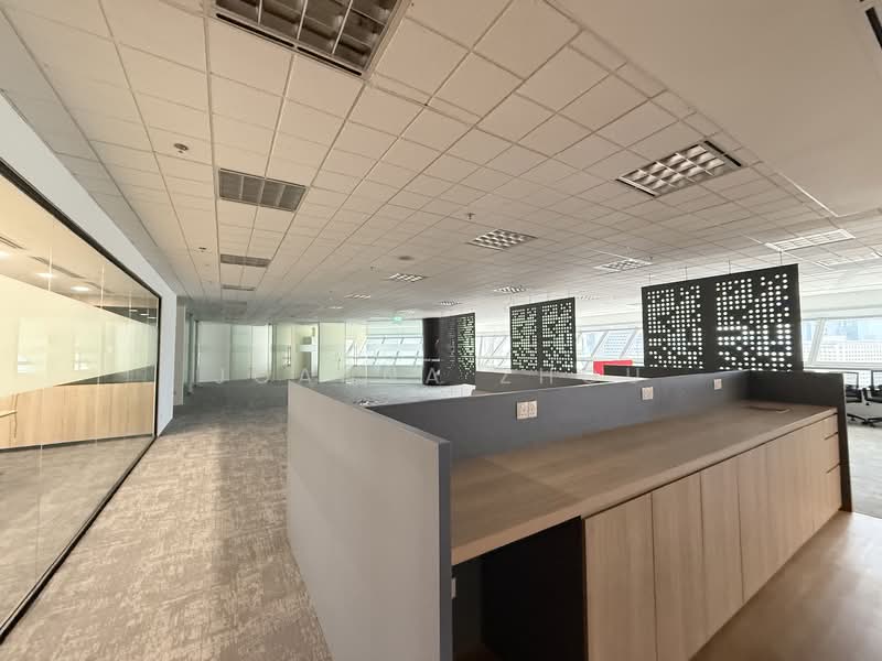 The Concourse, 300 Beach Road, 6,598 sqft, Office For Rent, by Joanna Zhou, 60151767 - Interior - CommercialGuru.com.sg