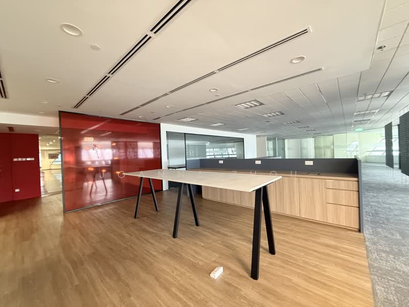 The Concourse, 300 Beach Road, 6,598 sqft, Office For Rent, by Joanna Zhou, 60151767 - Interior - CommercialGuru.com.sg
