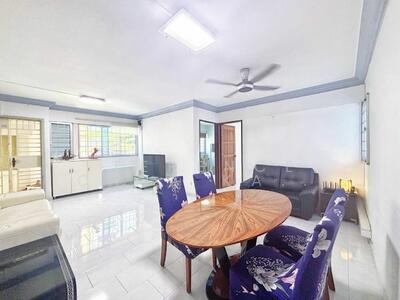 For Sale - 516 Jurong West Street 52