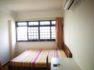 For Rent - 660A Jurong West Street 64