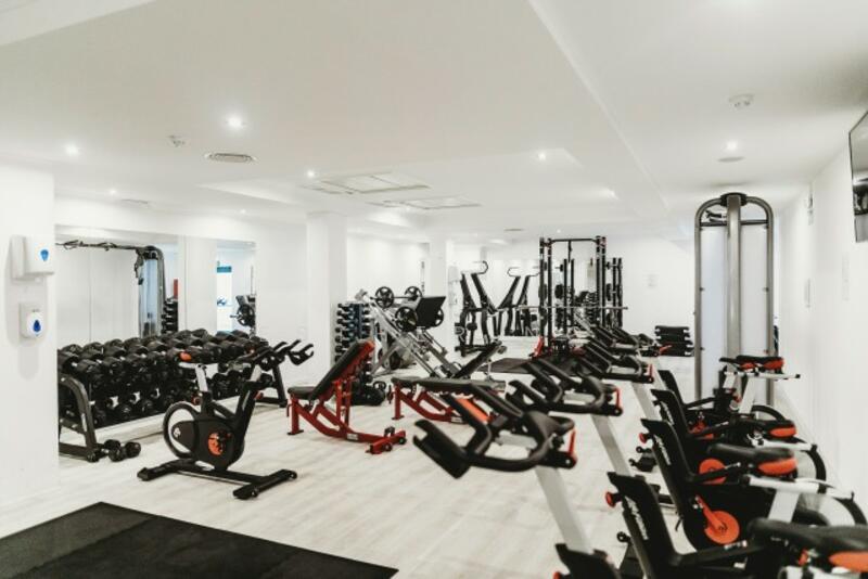 Cheap ground floor 3500 sqft shop | Facing road | Avail soon, Geylang Road, 3,570 sqft, Shop / Shophouse For Rent, by Esther Ng, 60151993 - CommercialGuru.com.sg
