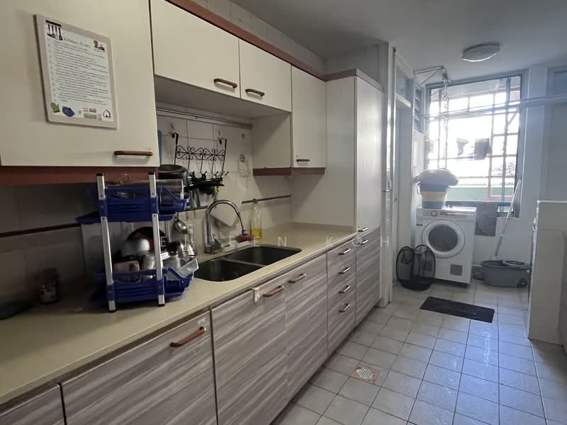 Maple Woods, 985 Bukit Timah Road, Room Rental, 100 sqft, Condominium For Rent, by Eileen Koh, 60151995 - Kitchen - PropertyGuru.com.sg