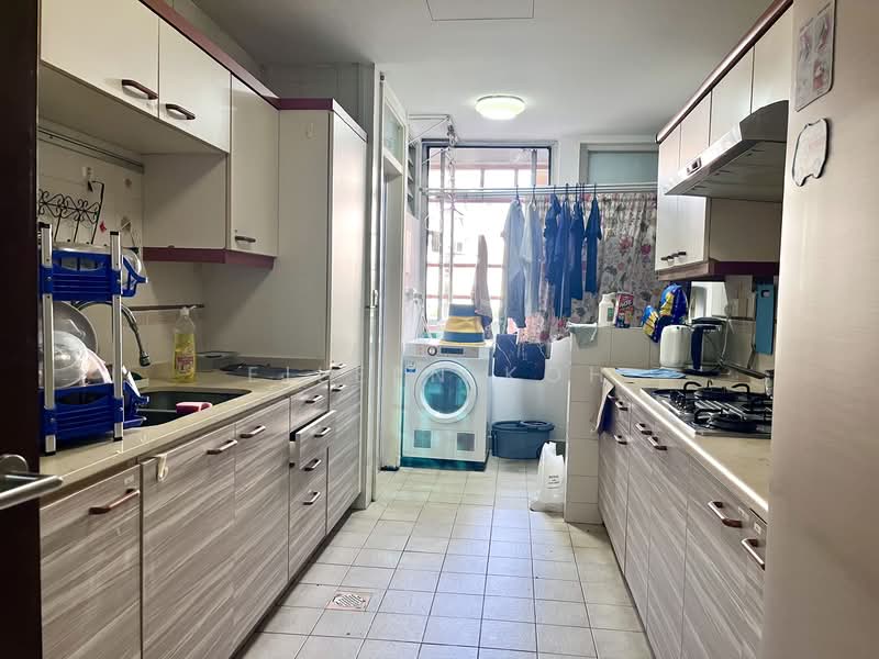 Maple Woods, 985 Bukit Timah Road, Room Rental, 100 sqft, Condominium For Rent, by Eileen Koh, 60151995 - Kitchen - PropertyGuru.com.sg