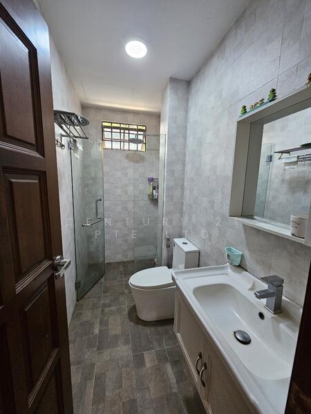 For Rent - Carpmael Road