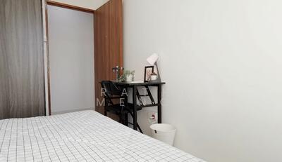 For Rent - Casa Merah