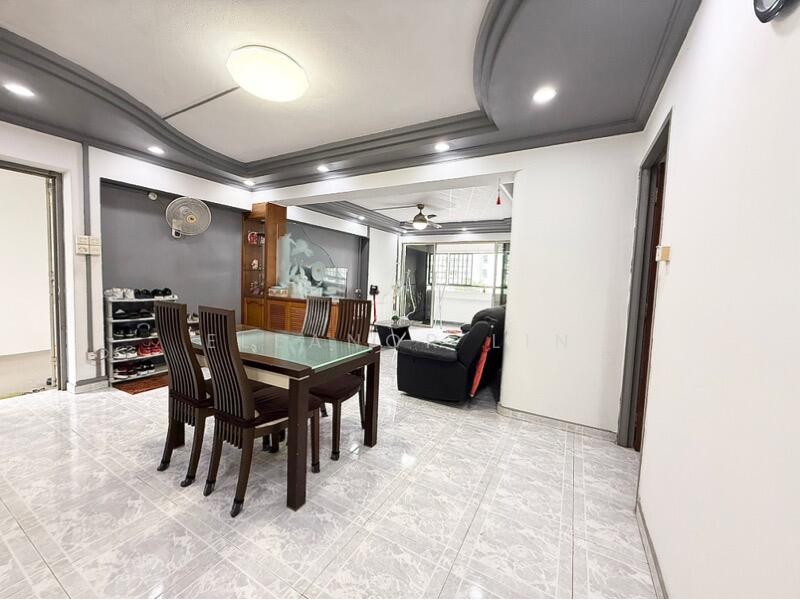 For Sale - 725 Pasir Ris Street 72