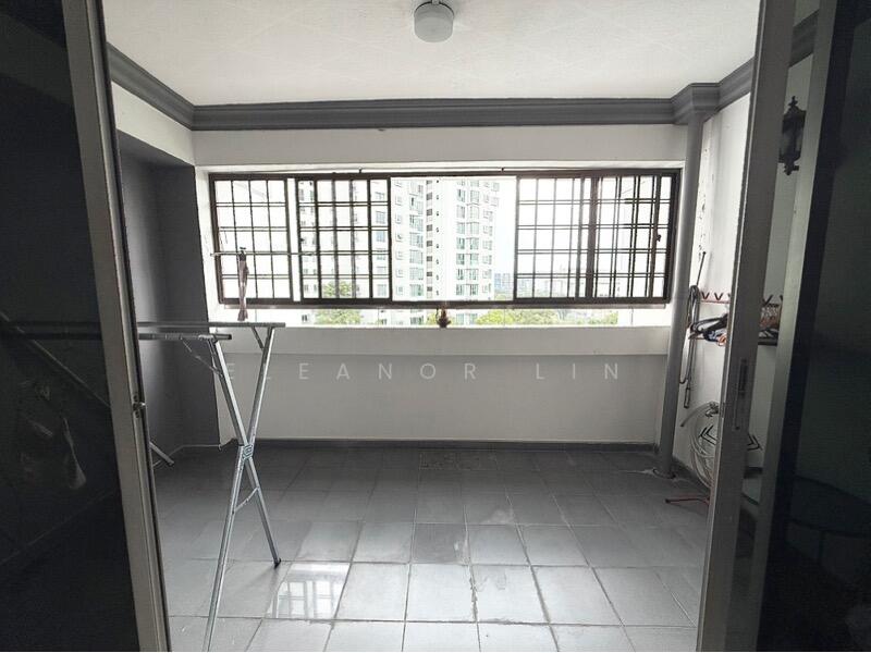 For Sale - 725 Pasir Ris Street 72