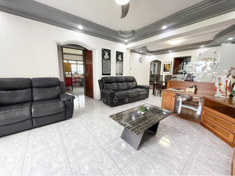 For Sale - 725 Pasir Ris Street 72