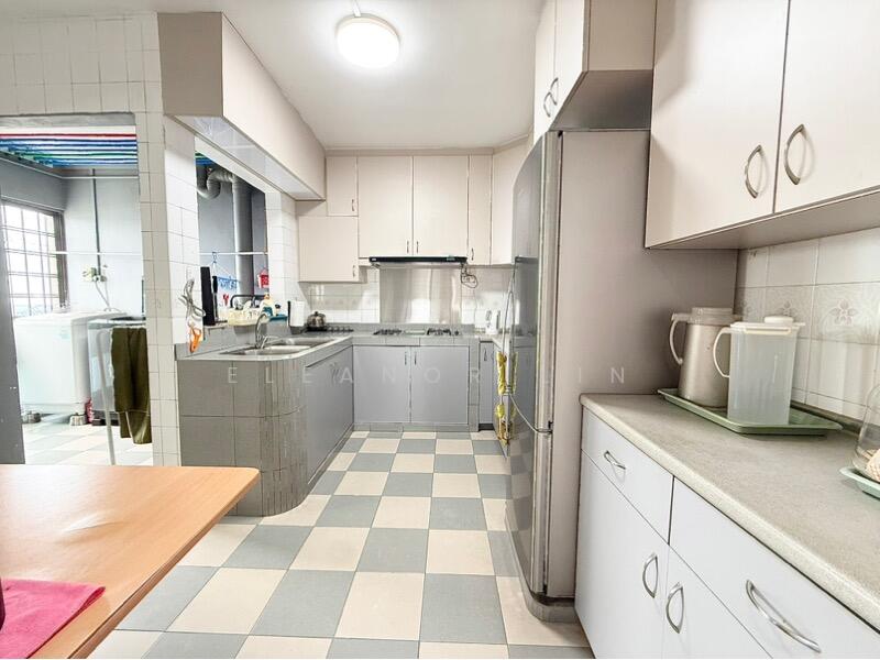 For Sale - 725 Pasir Ris Street 72