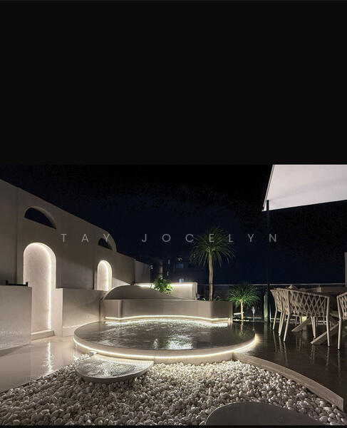 Night view at Attic 