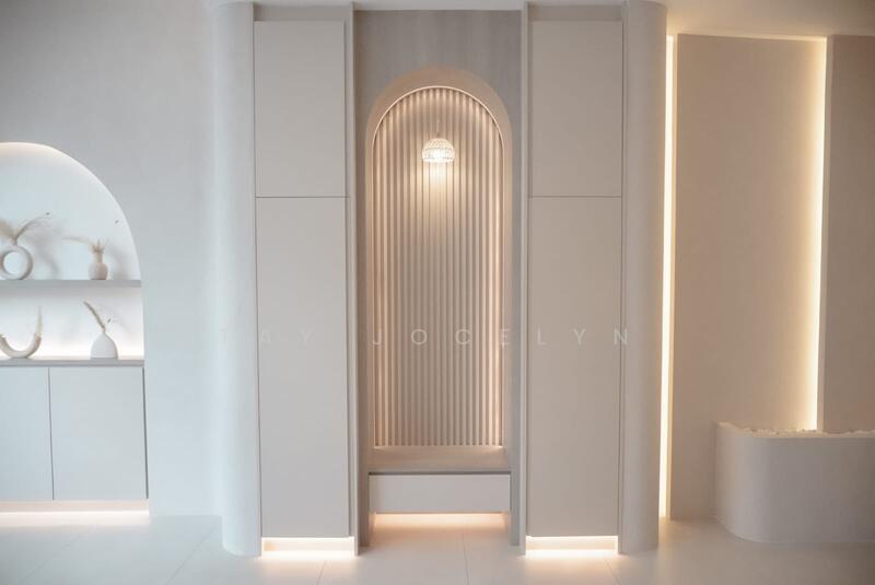 Wall feature 