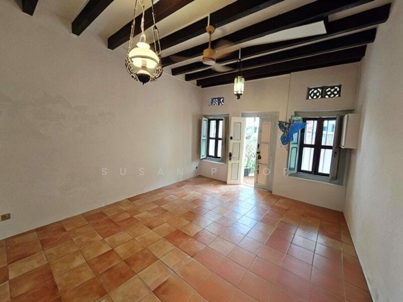 For Rent - Blair/ Spottiswoode 3 Bed