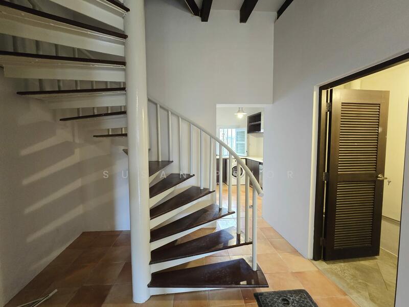 For Rent - Blair/ Spottiswoode 3 Bed