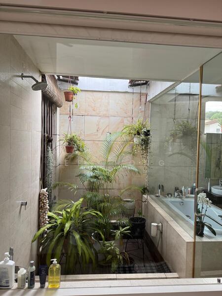 Outdoor Bath Area