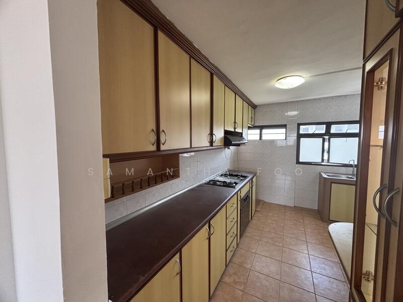 For Sale - 208 Toa Payoh North