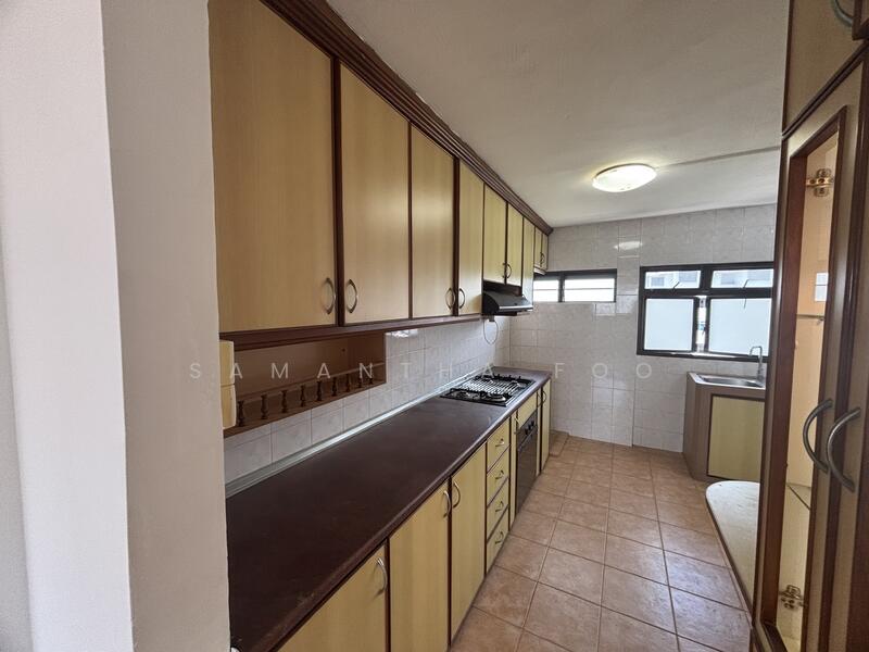 For Sale - 208 Toa Payoh North