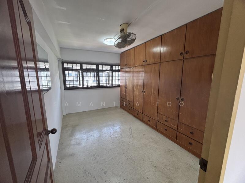 For Sale - 208 Toa Payoh North