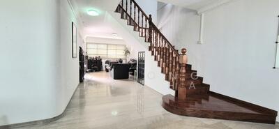 For Sale - 894 Tampines Street 81