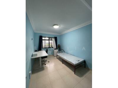 For Rent - 204B Compassvale Drive