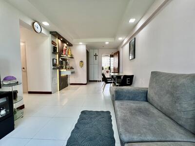 For Sale - 333A Yishun Riverwalk