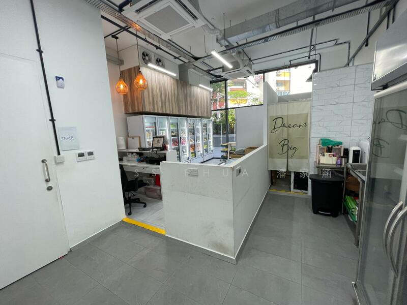 Riverfront Residences 51 Hougang Ave 7 Singapore 533818, 51 Hougang Ave 7, 603 sqft, Other Retail For Sale, by Alviss Phua 潘家涵, 60152665 - Kitchen - CommercialGuru.com.sg