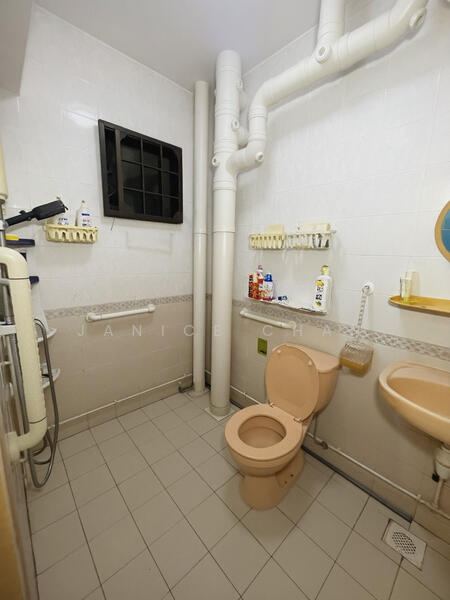 For Rent - 634 Jurong West Street 65