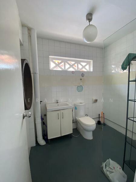 20A Sago Street, Sago Street, 1,910 sqft, Shop / Shophouse For Rent, by Veralynn Tan, 60152681 - Bathroom - CommercialGuru.com.sg