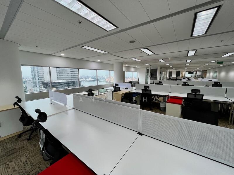 Gateway East, 152 Beach Road, 6,359 sqft, Office For Rent, by Joanna Zhou, 60152698 - Others - CommercialGuru.com.sg