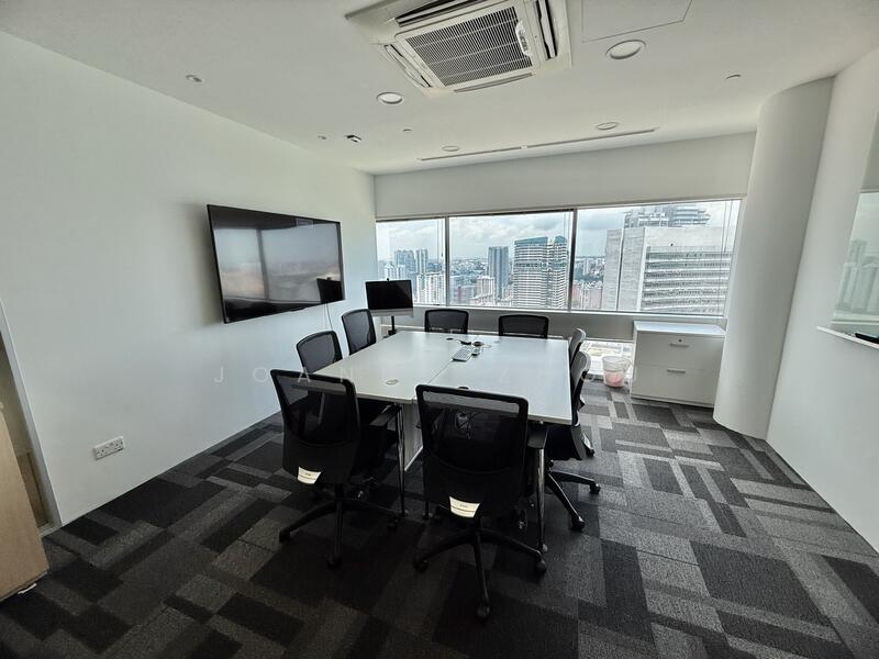 Gateway East, 152 Beach Road, 11,645 sqft, Office For Rent, by Joanna Zhou, 60152718 - CommercialGuru.com.sg