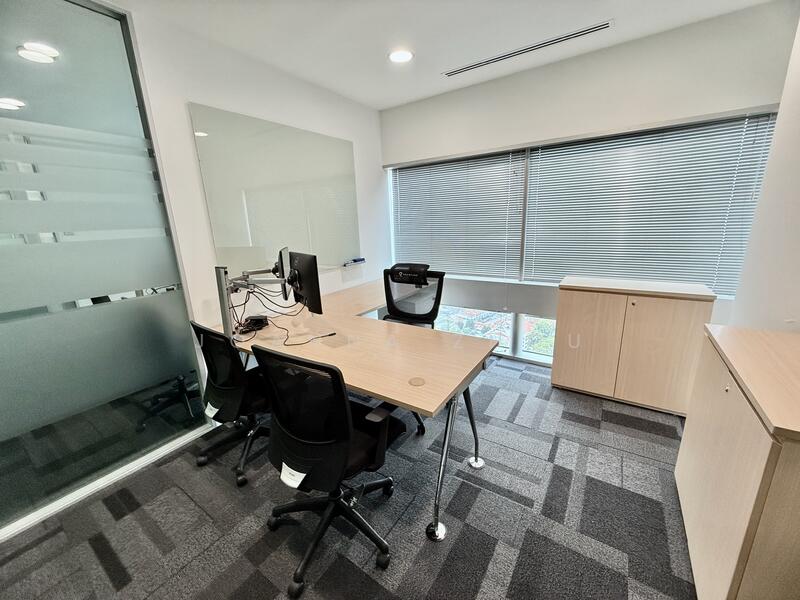 Gateway East, 152 Beach Road, 11,645 sqft, Office For Rent, by Joanna Zhou, 60152718 - CommercialGuru.com.sg