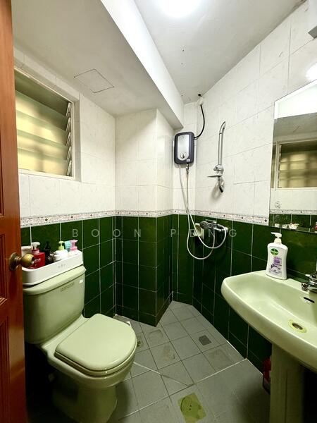 Common Toilet