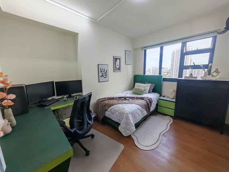 For Sale - 464A Clementi Avenue 1