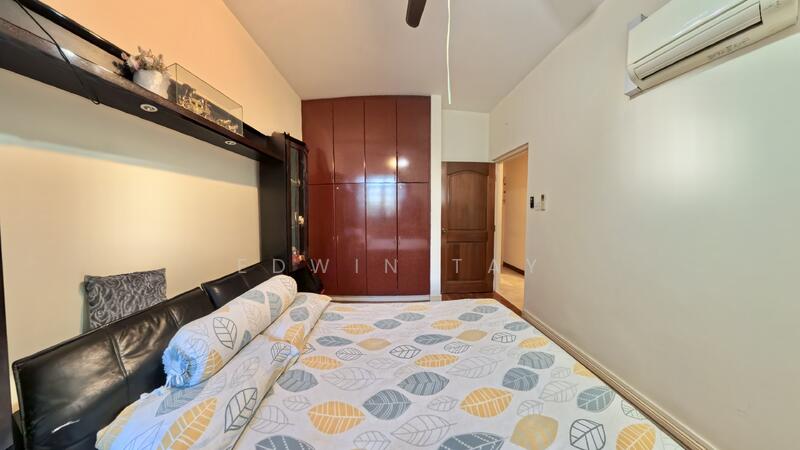 Common Bedroom 2