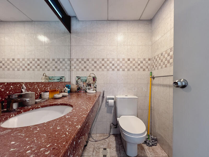 Common Bathroom