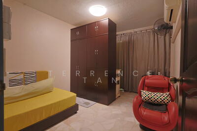 For Rent - 132 Bedok Reservoir Road