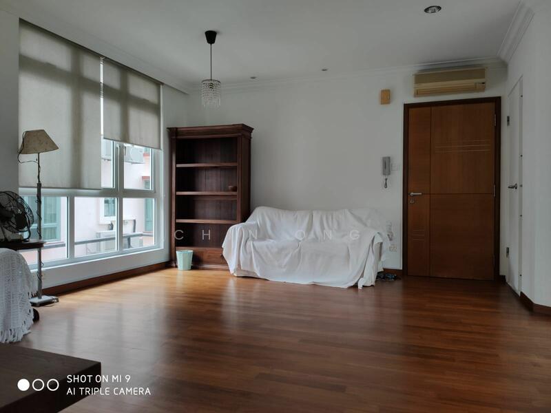 Living room. Sofa can be removed/replaced upon request