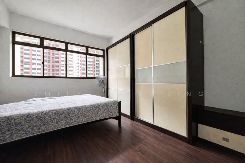 985B Buangkok Crescent, 985B Buangkok Crescent, 3 Bedrooms, 1,184 sqft, HDB Flat For Sale, by Emily Lim Zi Ling, 60152940 - Bedroom - PropertyGuru.com.sg