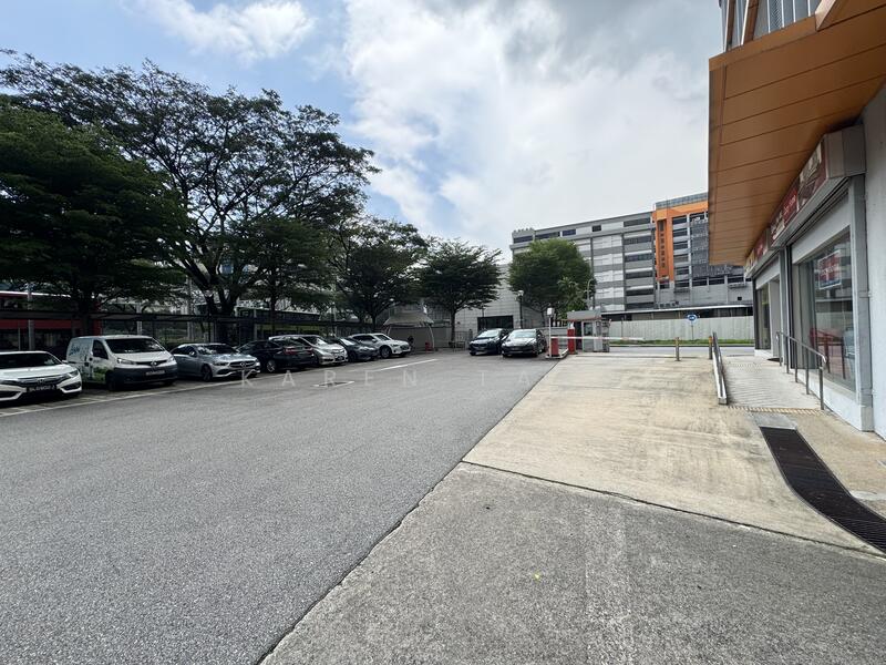 Leong Huat Building, Harper Road, 5,096 sqft, Light Industrial (B1) For Rent, by Karen Tang, 60152957 - CommercialGuru.com.sg