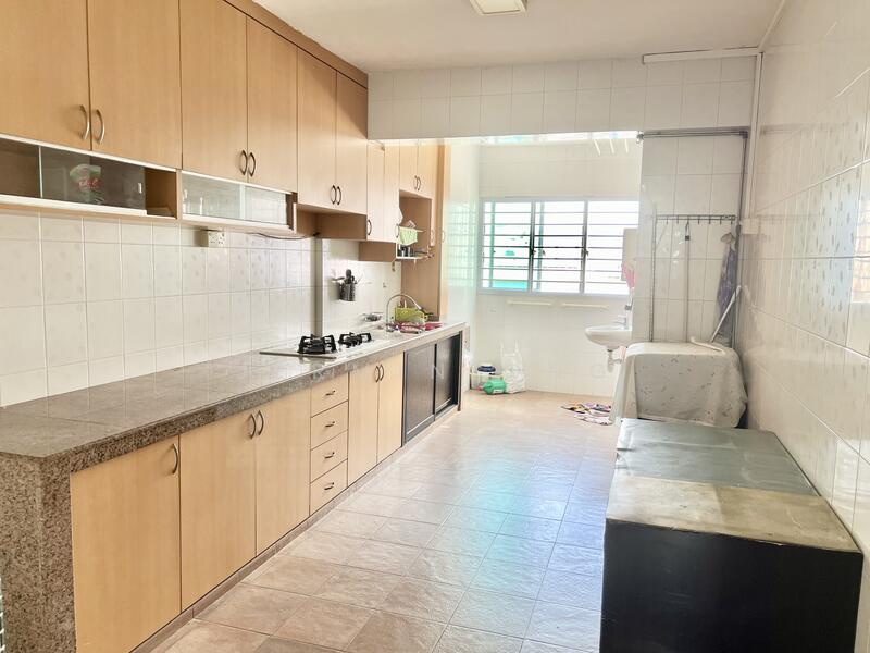 For Sale - 206 Tampines Street 21