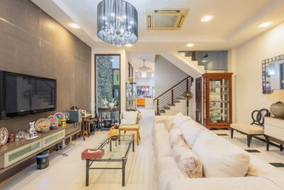 For Sale - Opera Estate