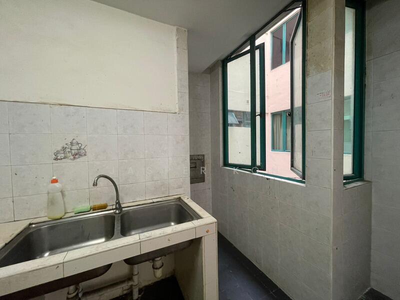 For Rent - Wing Fong Mansions