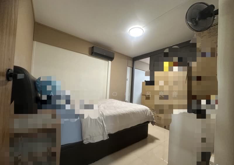 602 Ang Mo Kio Avenue 5, 602 Ang Mo Kio Avenue 5, 4 Bedrooms, 1,754 sqft, HDB Flat For Sale, by Alda Loo 呂良音, 60153440 - Master room - PropertyGuru.com.sg