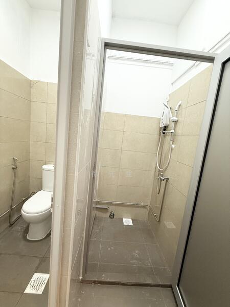 For Rent - Common Room near Kembangan MRT