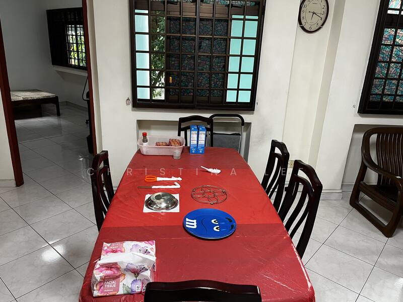 For Sale - 689 Jurong West Central 1
