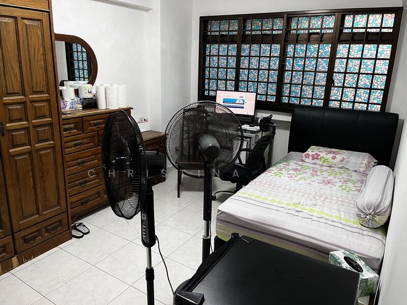 For Sale - 689 Jurong West Central 1