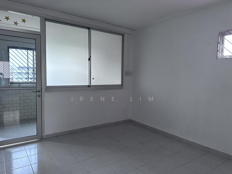 4th bedroom 